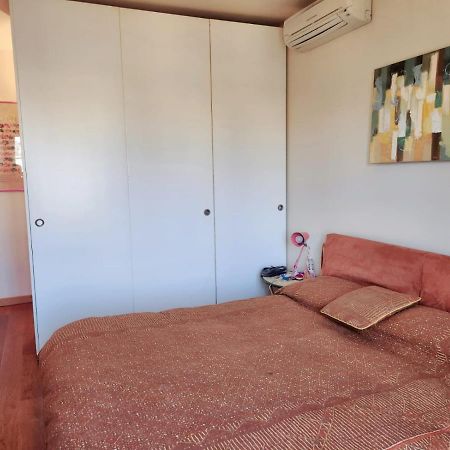 Crocetta10 Apartment Милано Екстериор снимка